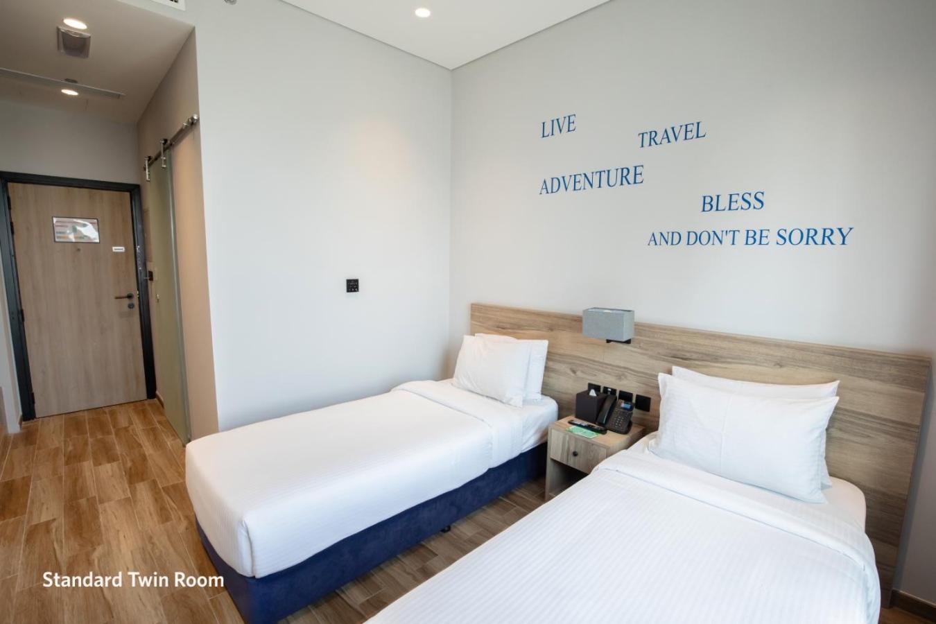 Hotel Kingsgate Al Jadaf - By Millennium, Dubai Zimmer foto